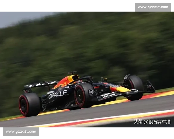 意大利站惊魂瞬间：诺里斯 5.9 秒换胎背后的 F1 速度博弈
